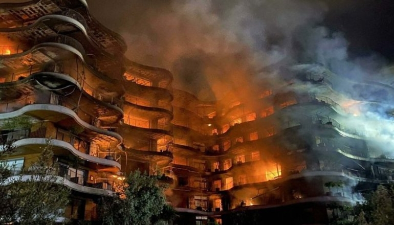 FOLKART YANGININDA MAHKEMEDEN ŞOK KARAR