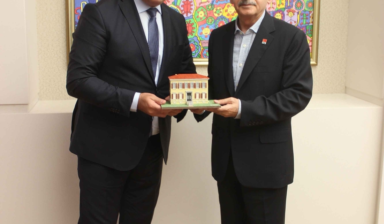 Cemil Tugay Genel Başkan Ya Sizi Kantara Çıkarırsa?