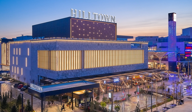 HILTOWN AVM’DE AŞIMLI YAPILAŞMA VAR MI, YOK MU?