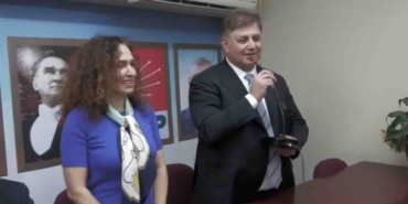 02d89e94e30d0372987584d295a6aa82