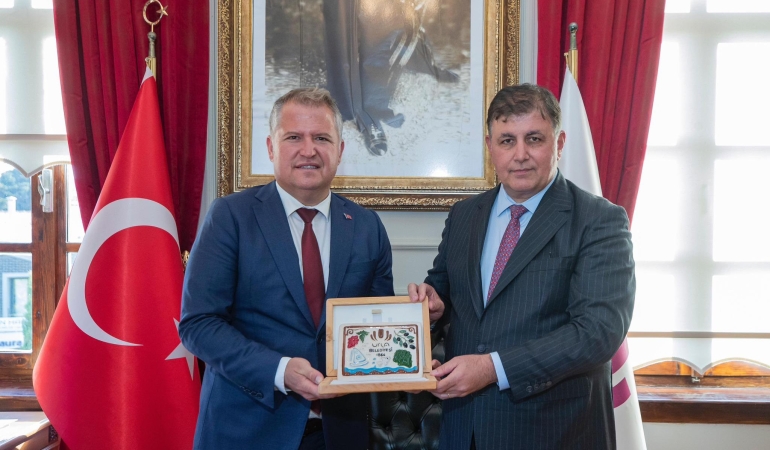 URLA İÇMELER’DE NELER OLUYOR???