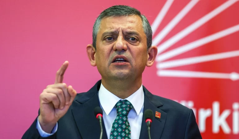 İKTİDARA YÜRÜDÜĞÜNÜZDEN EMİN MİSİNİZ???