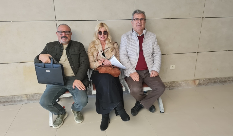 K A Y B E T T İ N İ Z !!!