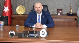 Menemende-Belediye-Baskan-Vekili-Aydin-Pehlivan-gorevine-basladi-55304