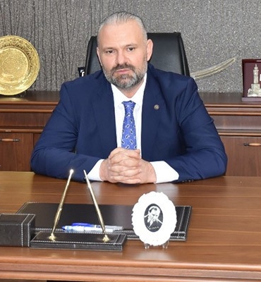 Menemende-Belediye-Baskan-Vekili-Aydin-Pehlivan-gorevine-basladi-55304