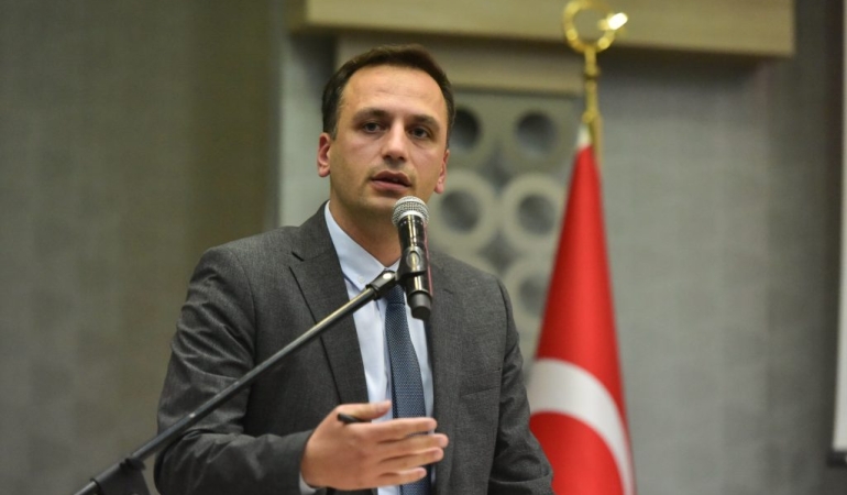 Sn. EŞKİ Satış Kararından Önce İlçenizdeki Kaçak Yapıları Yıkın!!!