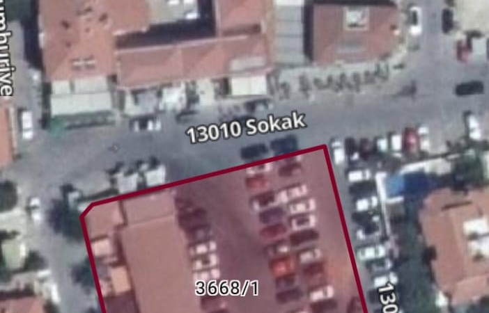 Çeşme Belediyesi’nden Şeytanın Bile Aklına Gelmeyecek Bir Plan: “Hizmet Alanı”na Minik Bir AVM mi Geliyor?