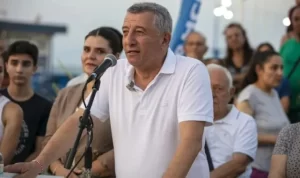 guzelbahce-gece-pazari-yenilenen-yuzuyle-gorucuye-cikti-3862